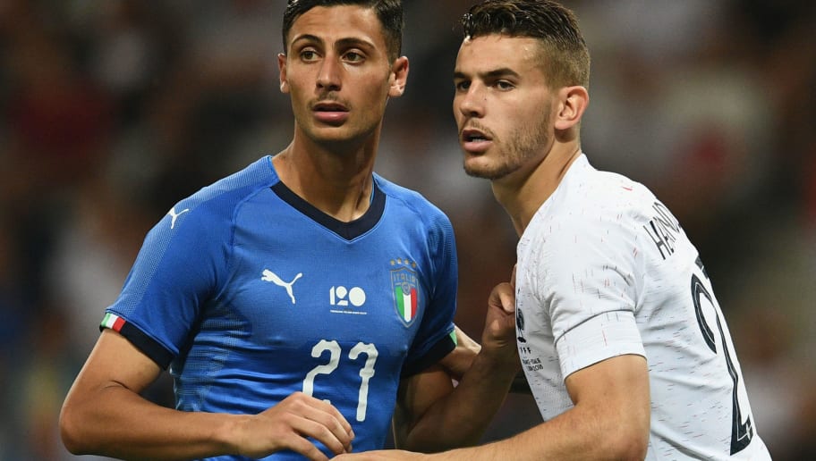 显示出其顽 显示出其顽