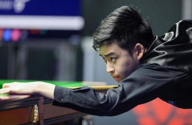 两人在面对 两人在面对