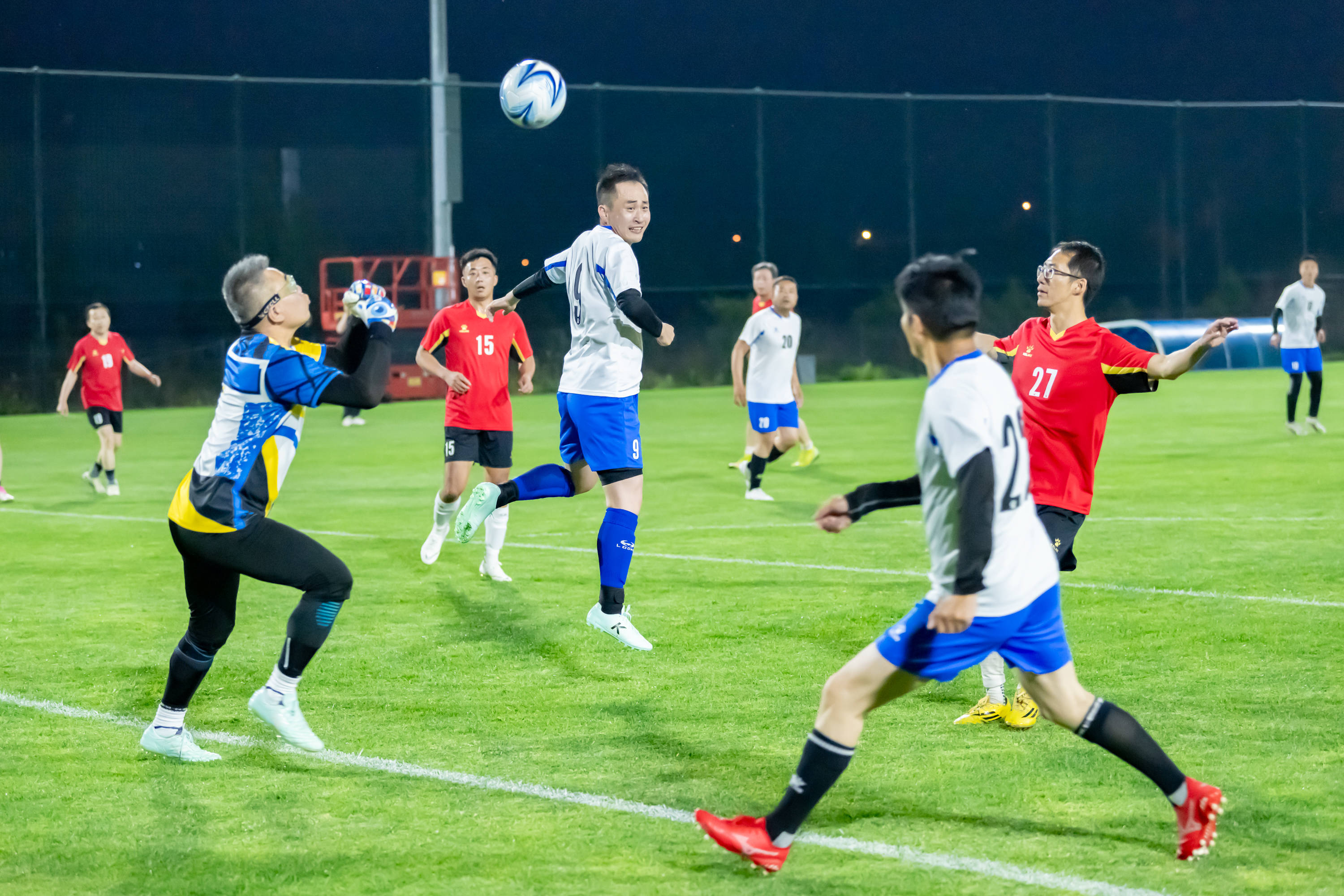 进攻的重任 进攻的重任