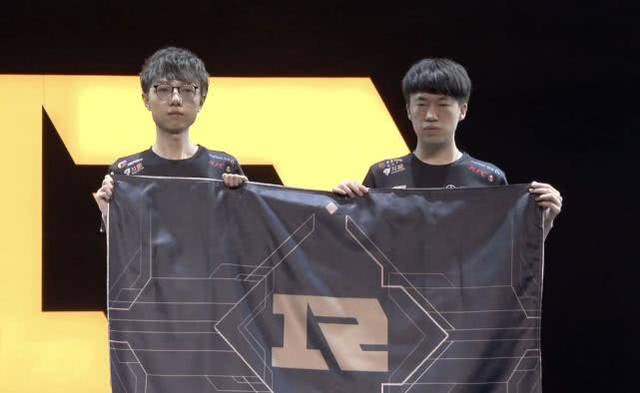 在与丹佛掘 在与丹佛掘